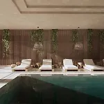 Liu Hotel Side